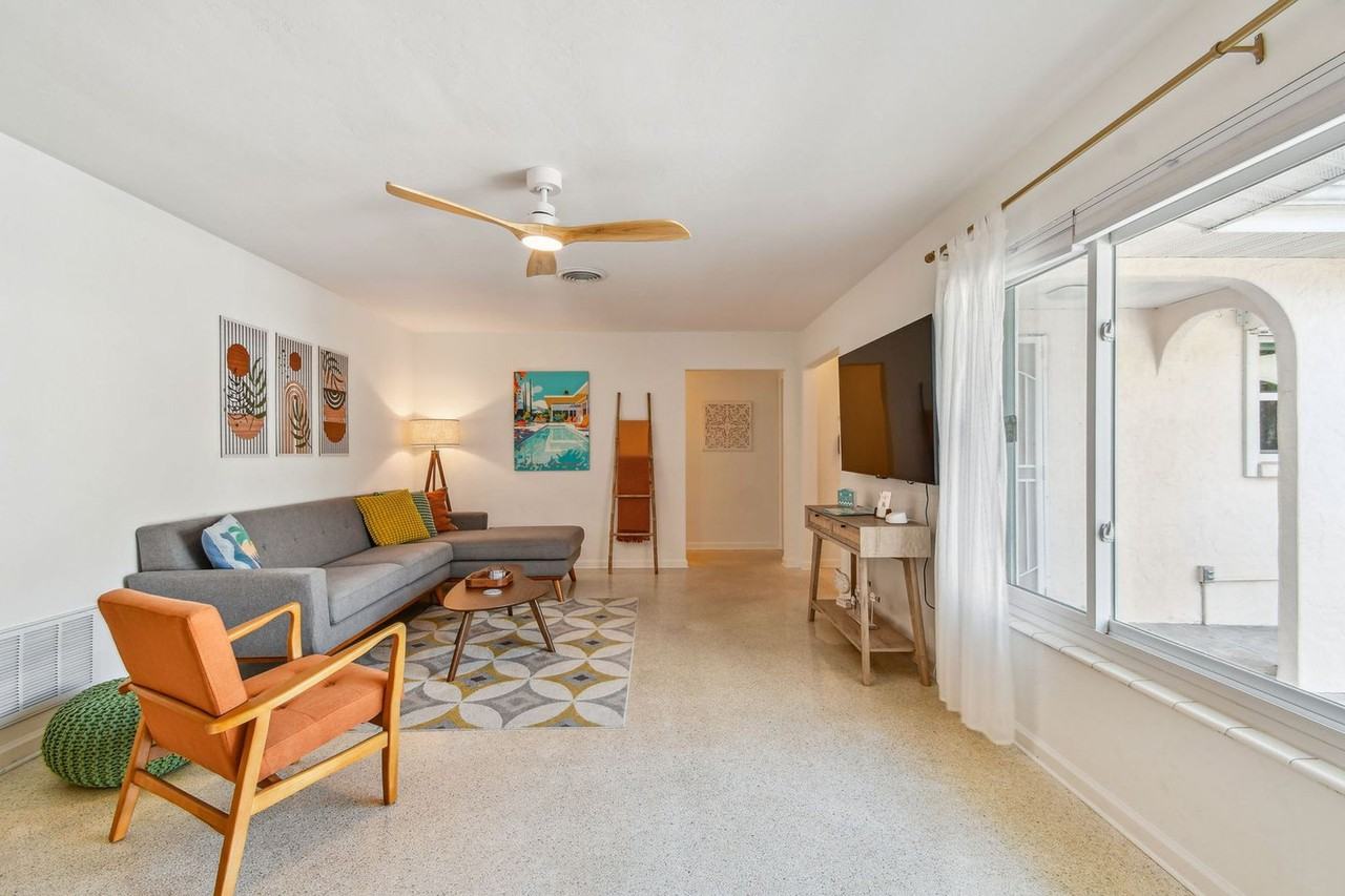 3415 Fair Oaks Pl #1590885P - Photo 2 of 26