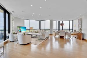featured image of 1281 Gulf Of Mexico Dr
