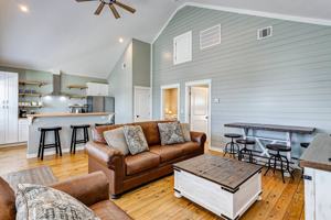 featured image of 1037 Sunset Dr
