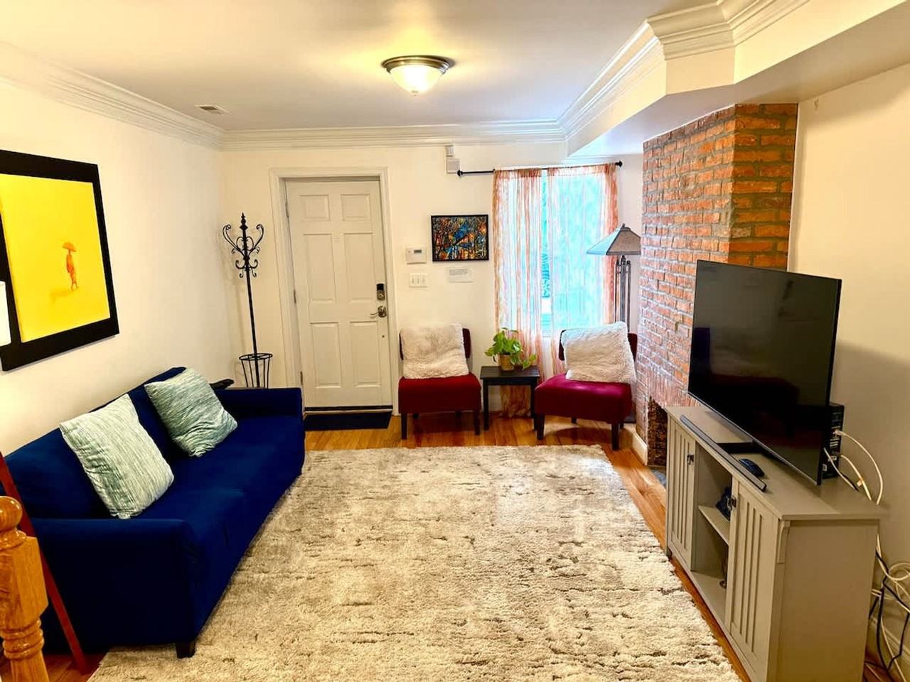 519 S Chester St #1598522P - Photo 2 of 44