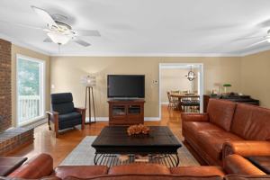 featured image of 7953 Woodhill Cove Ln