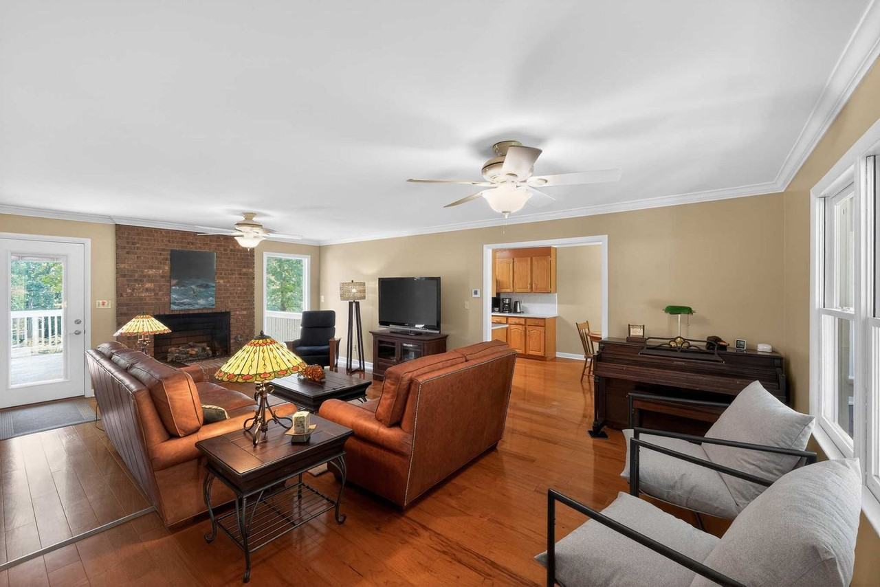 7953 Woodhill Cove Ln #1591572P - Photo 4 of 40