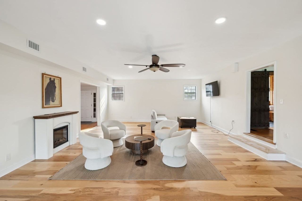 2702A Mike Padgett Hwy #1591565P - Photo 5 of 50