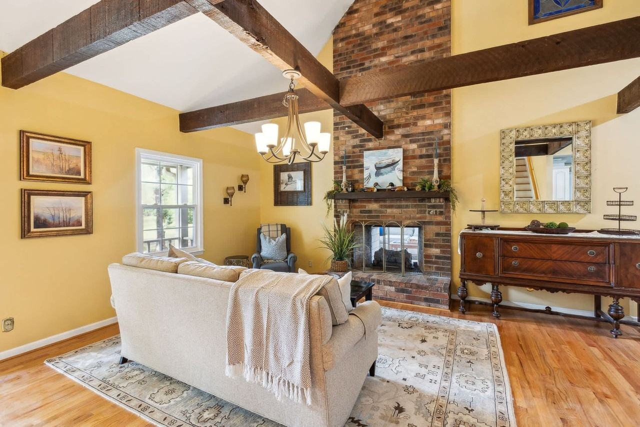 769 West Martintown Road - Photo 5 of 50