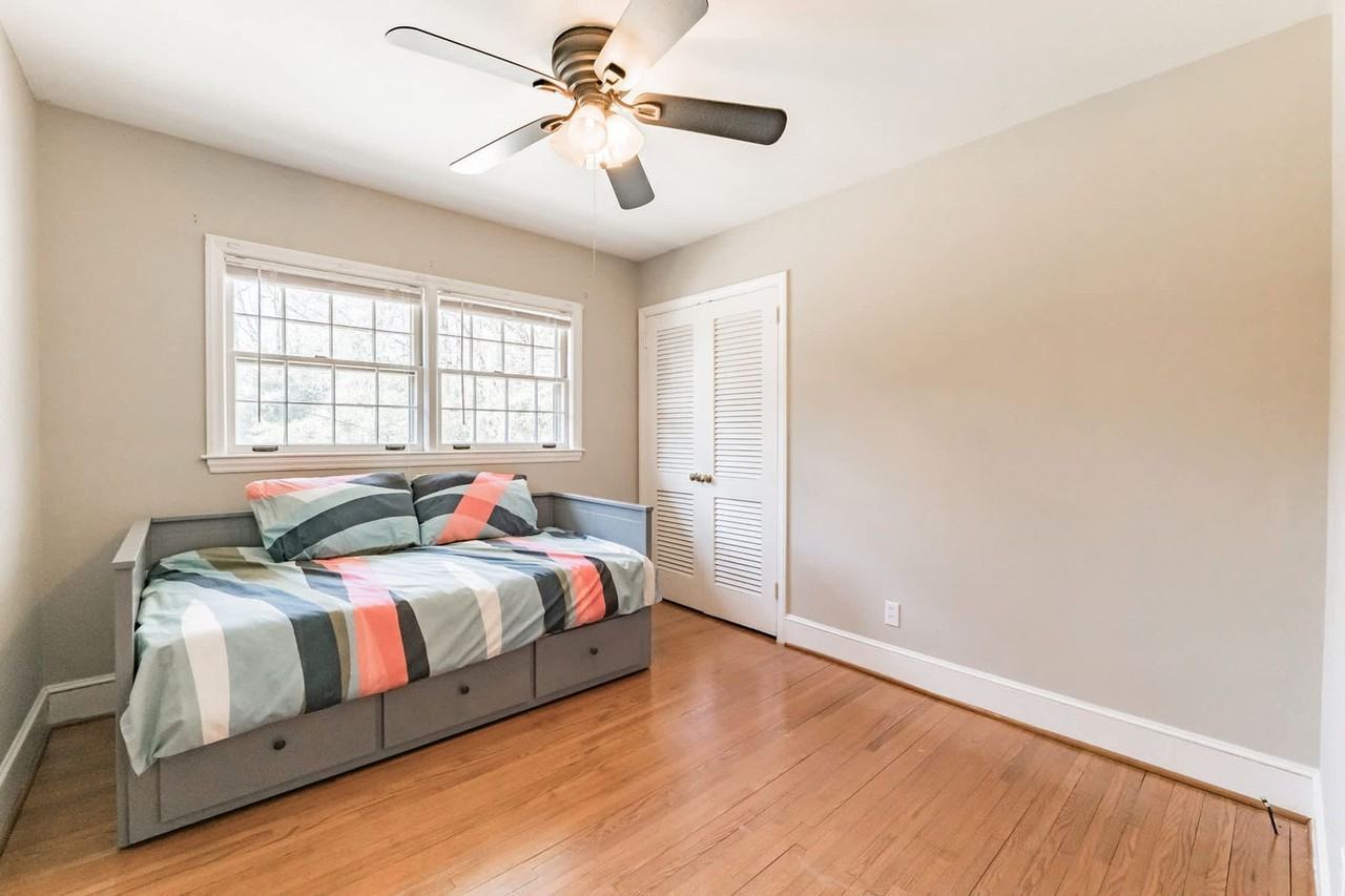 3300 Eastburn Rd #1591569P - Photo 7 of 32