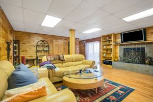 featured image of 26 Robin Cir