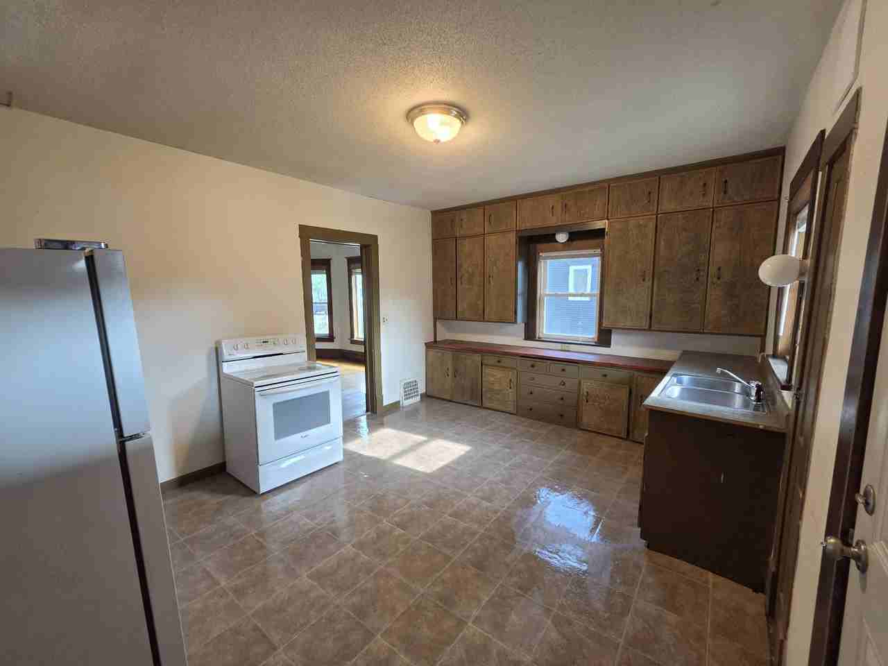 510 Prospect Ave #A - Photo 6 of 9