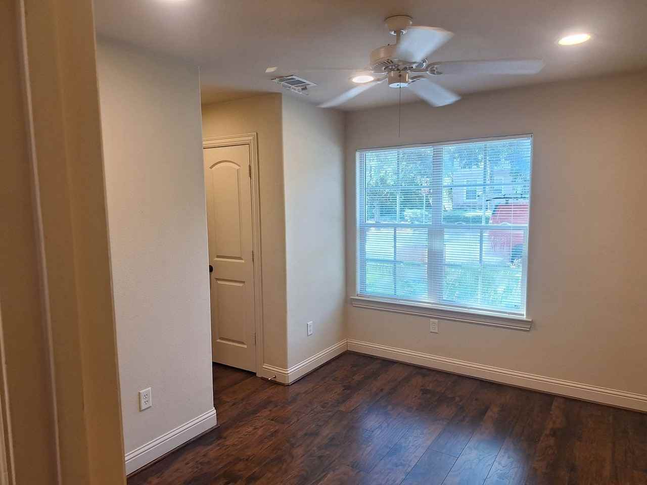 3416 Westminster Ave #1 - Photo 5 of 35