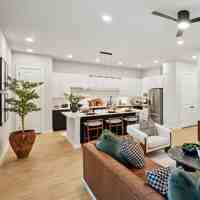 featured image of 880 West Vickery Boulevard