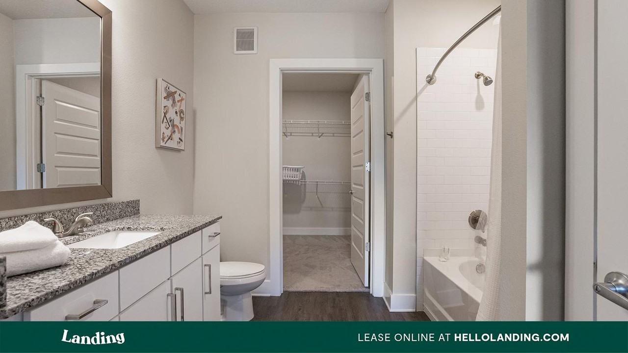 8525 Chevy chase Lake Terrace - Photo 4 of 48