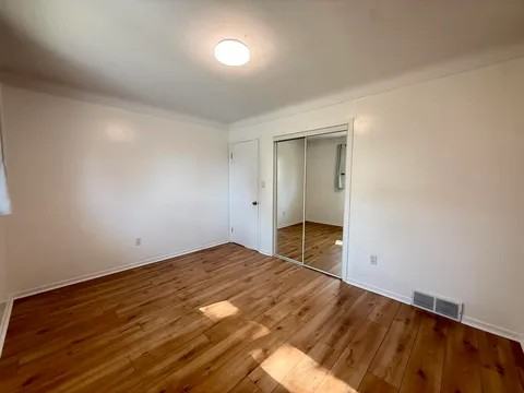44 Valencourt Drive - Photo 7 of 11