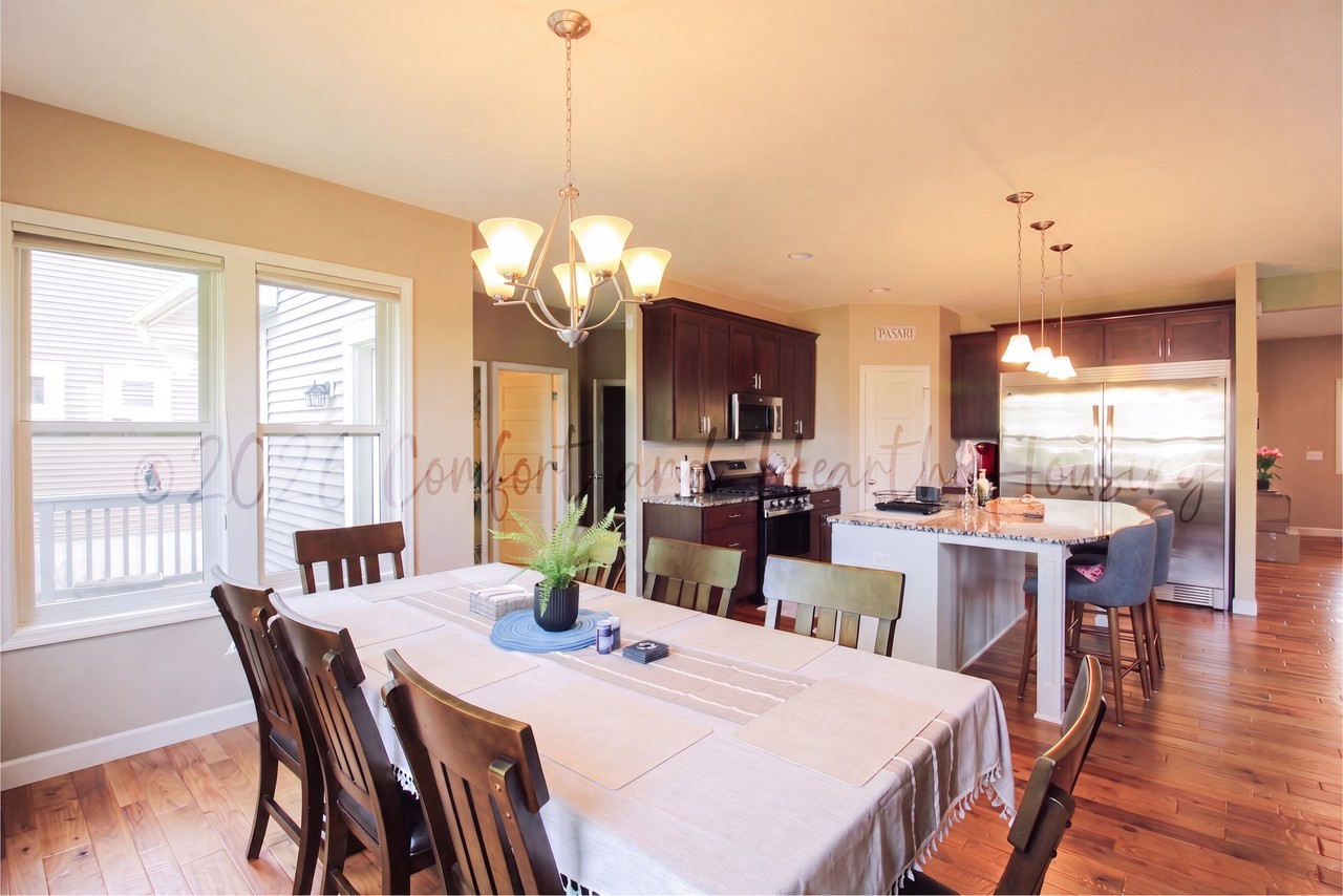 11533 Wagon Wheel Way - Photo 2 of 20