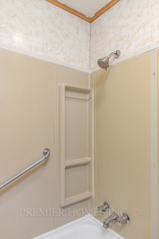 908 7th St Ne - Photo 3 of 19