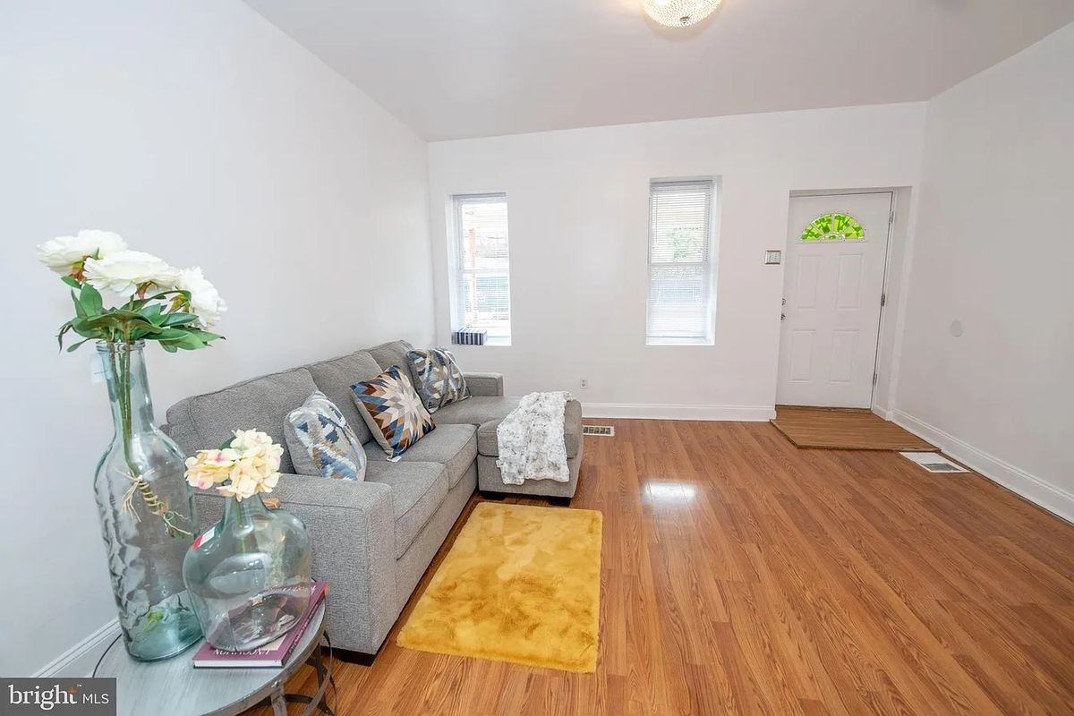 5309 Belfield Ave - Photo 6 of 20