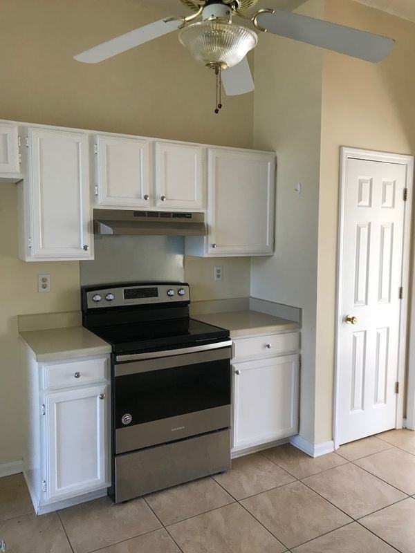4558 Kings Grant Dr - Photo 2 of 17
