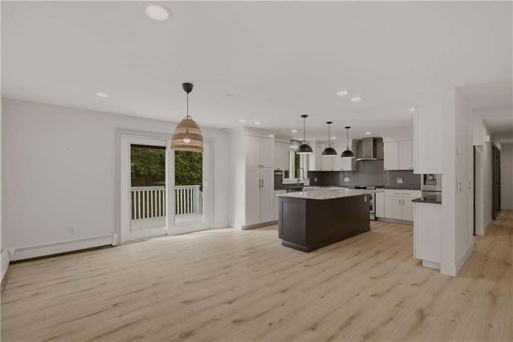18 Waterman St - Photo 7 of 50