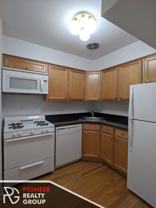 525 W Oakdale Ave - Photo 1 of 1