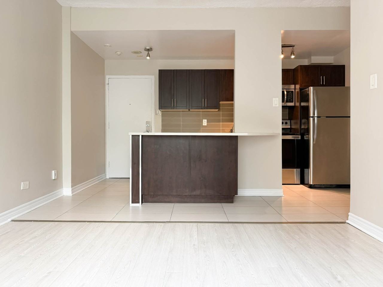 1150 Rue Sherbrooke Est - Photo 4 of 14