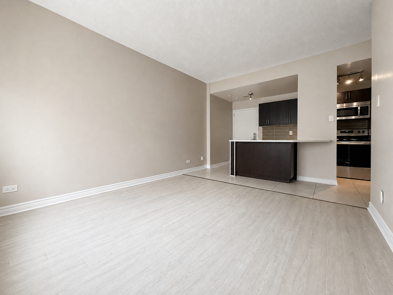 1150 Rue Sherbrooke Est - Photo 6 of 14