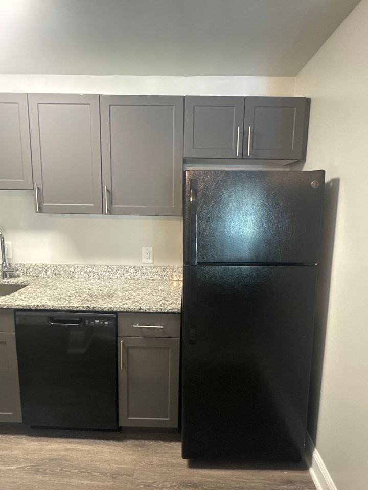 Hewitt Gardens Apartments - Photo 6 of 37