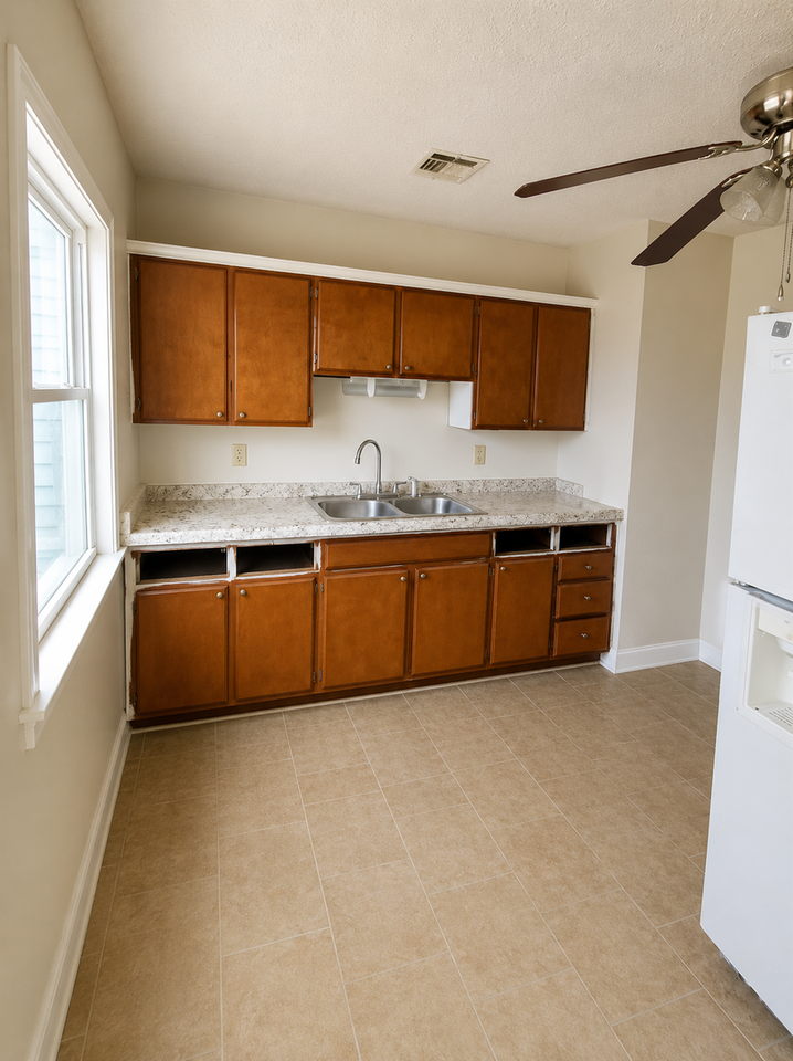 809 Nw 53rd St - Photo 5 of 5