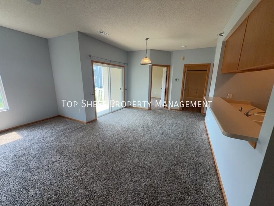 1207 Ne 5th Ln #4 - Photo 3 of 16