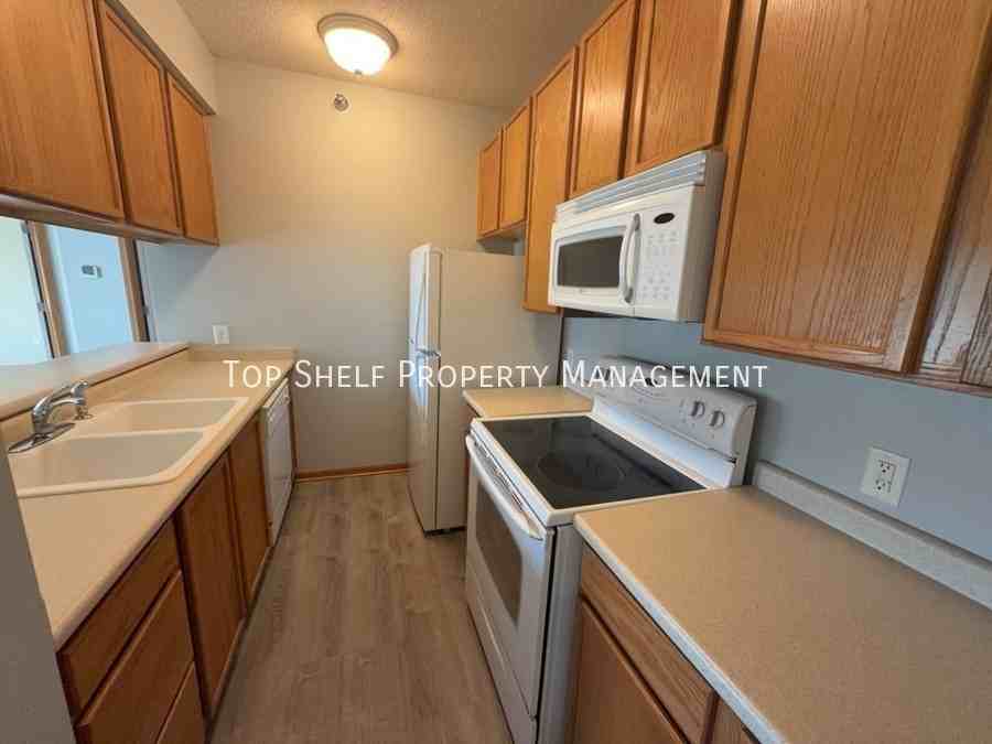 1207 Ne 5th Ln #4 - Photo 5 of 16
