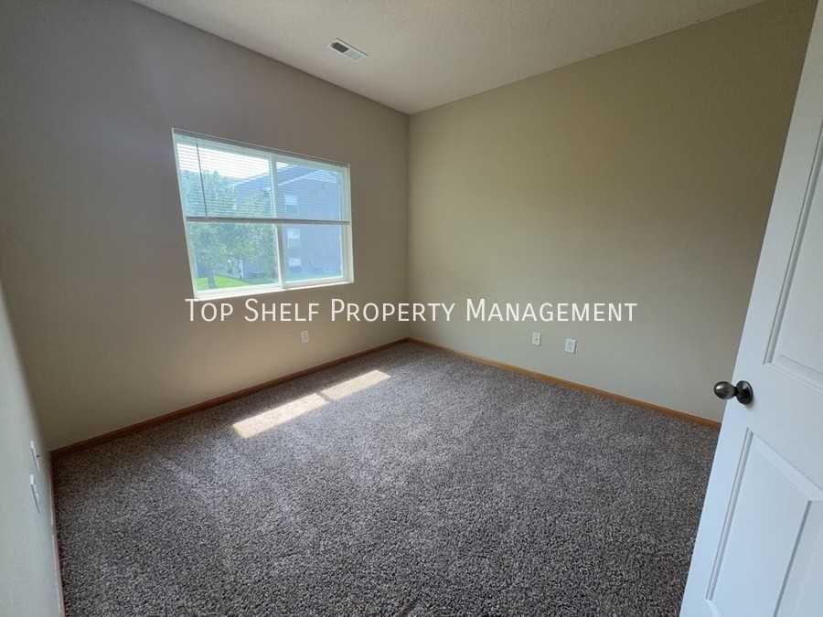 1207 Ne 5th Ln #4 - Photo 6 of 16