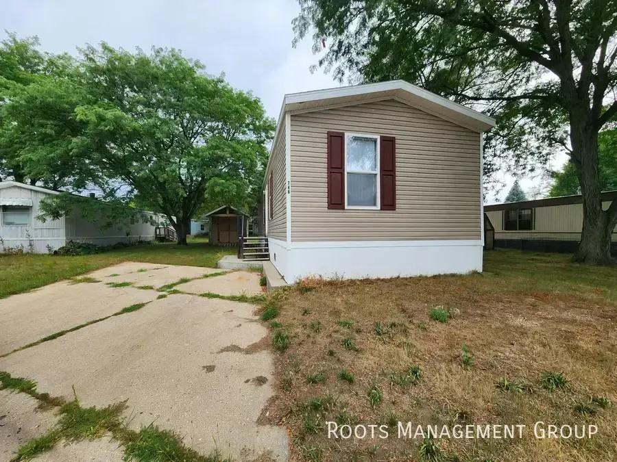 666 S Bluff St Lot 746 #746 - Photo 3 of 19