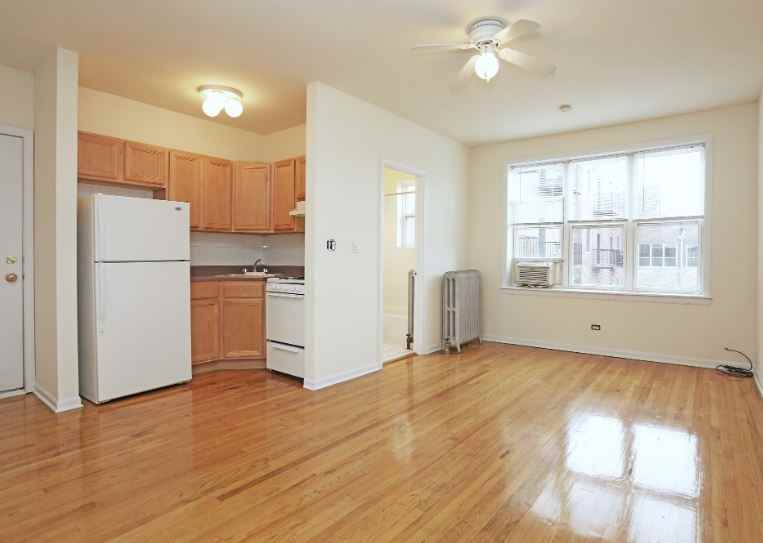 W Dakin St & N Sheridan Rd - Photo 2 of 11