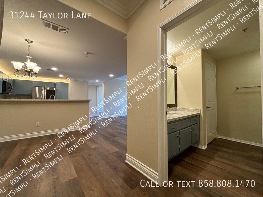 31244 Taylor Ln - Photo 4 of 31
