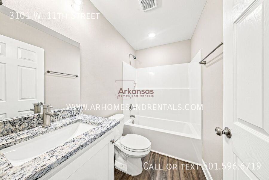 3101 W 11th St - Photo 7 of 15