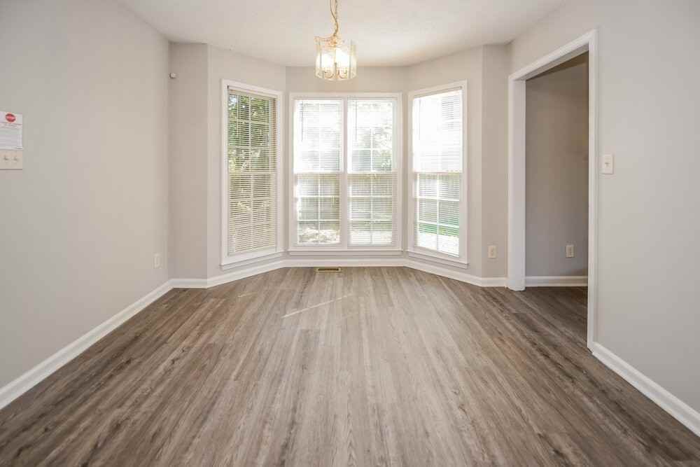 6398 Grafton Ct - Photo 7 of 17