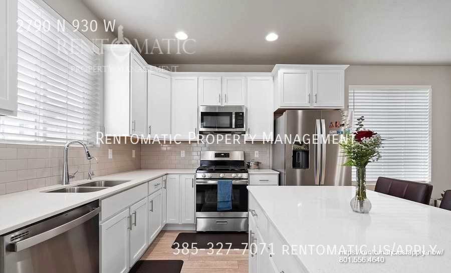 2790 N 930 W - Photo 2 of 35