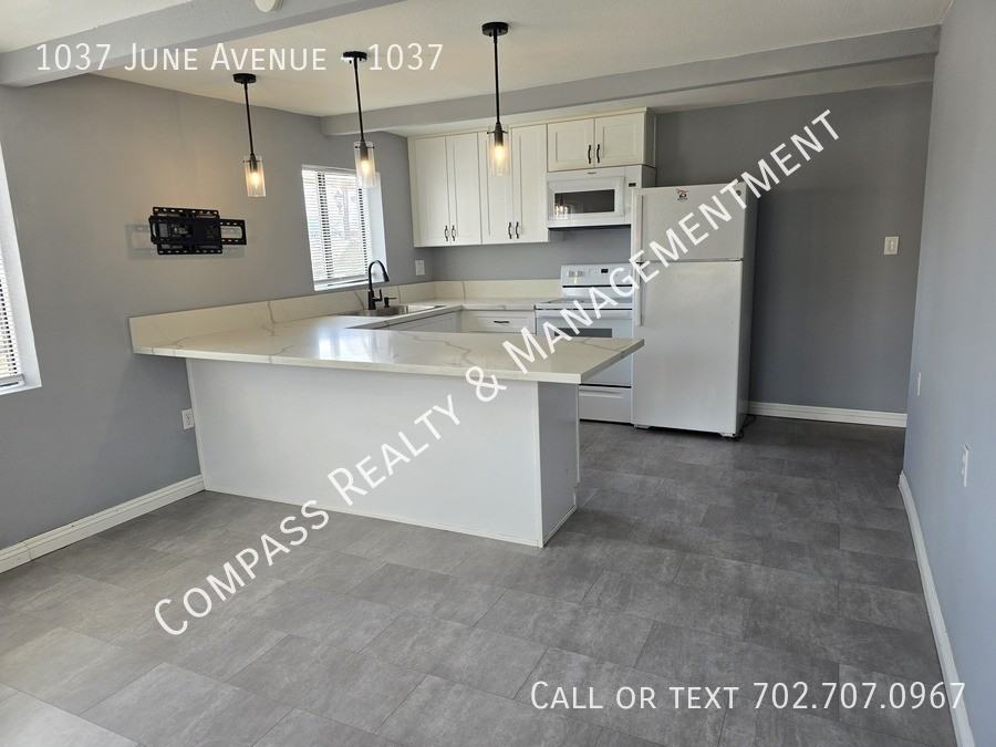 1037 June Ave #1037 - Photo 4 of 19