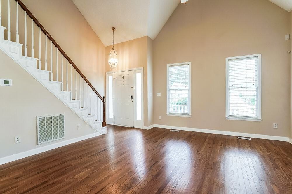 4900 Royal Troon Dr - Photo 5 of 17