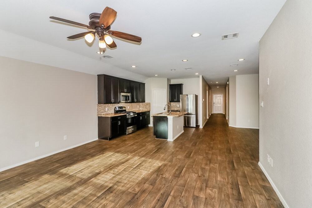 8102 Rose Petals Ln - Photo 4 of 15