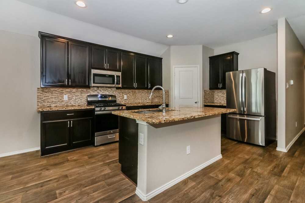 8102 Rose Petals Ln - Photo 6 of 15