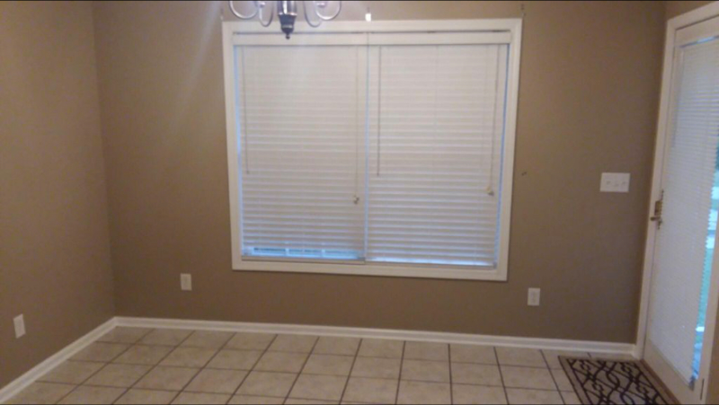 427 Fairgrounds Rd #1 - Photo 7 of 18
