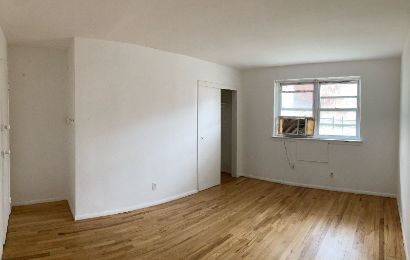 590 Bergen Ave #B2 - Photo 6 of 13