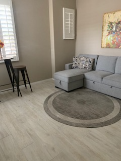 12070 S 186th Ave - Photo 3 of 8
