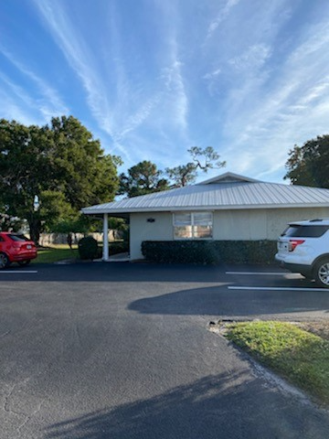 860 Nw 10th Ter #1 - Photo 2 of 14