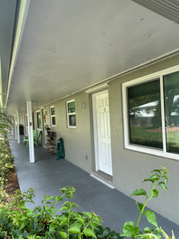 860 Nw 10th Ter #1 - Photo 3 of 14