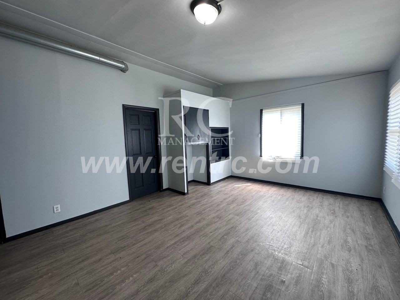 411 N Beard St #N - Photo 6 of 16