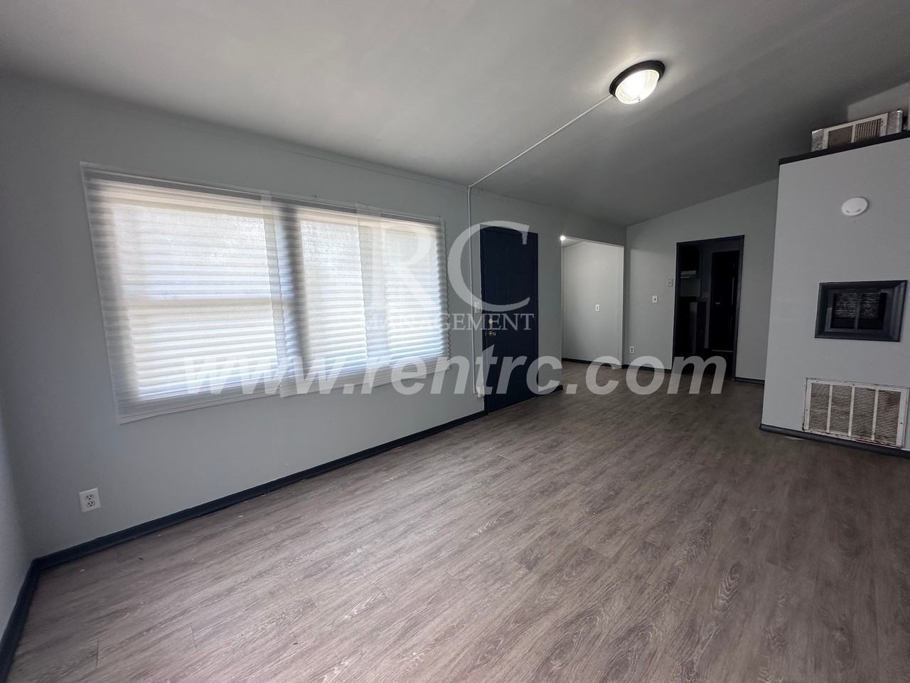 411 N Beard St #N - Photo 7 of 16