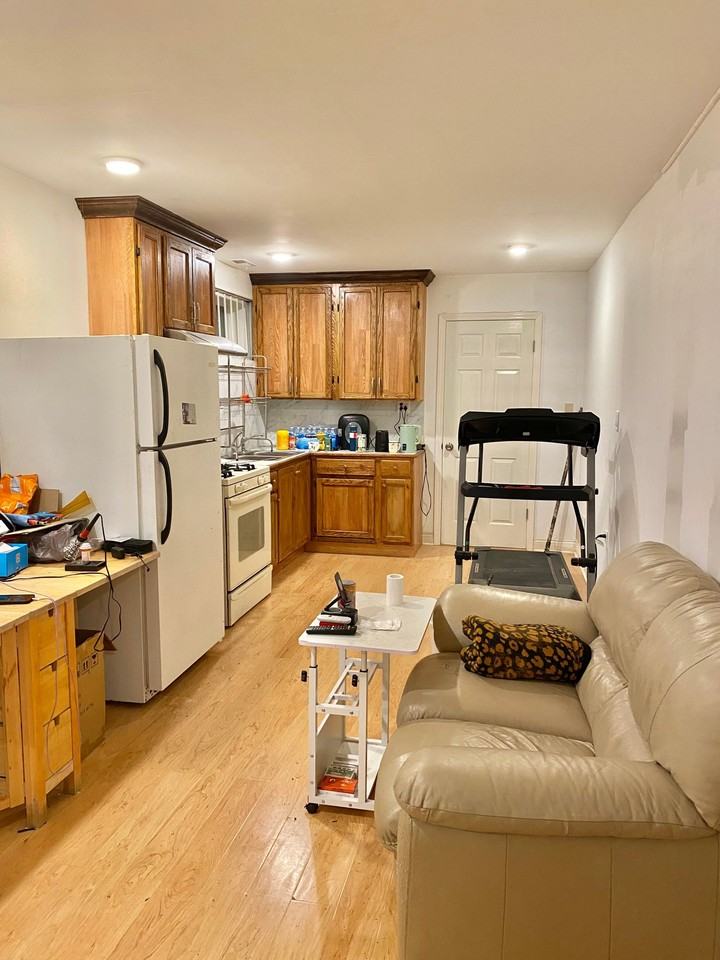 3411 S Ashland Ave #B - Photo 2 of 17
