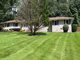 1236 Shore Dr Sw - Photo 1 of 1