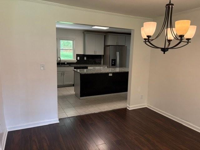 1236 Shore Dr Sw - Photo 6 of 20