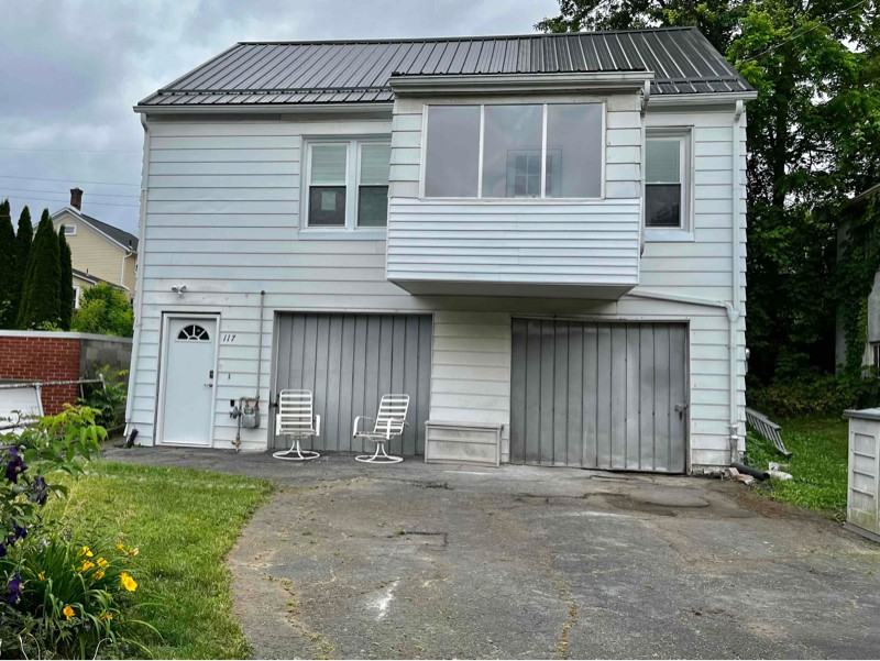 117 N Arthur Ave - Photo 3 of 16