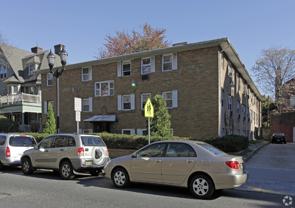 590 Bergen Ave #B - Photo 1 of 1